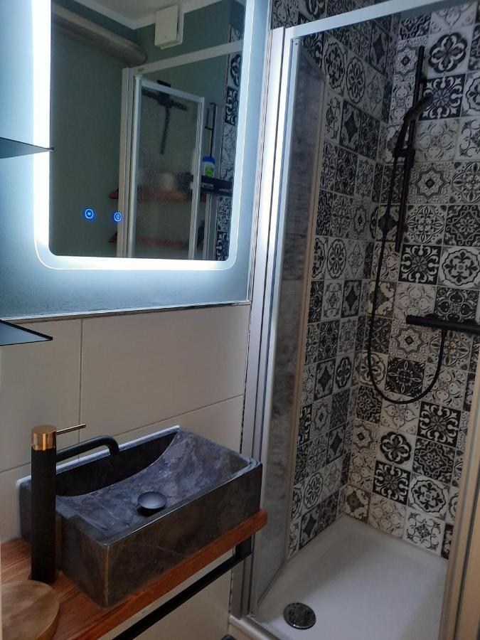 Hansens Apartament *